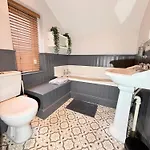 Little Cosy Getaway -