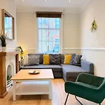 Semesterbostad Little Cosy Getaway -