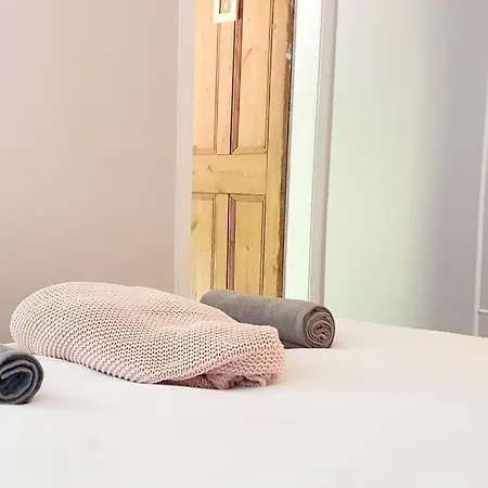 Little Cosy Getaway -