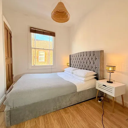 Little Cosy Getaway - * 요크